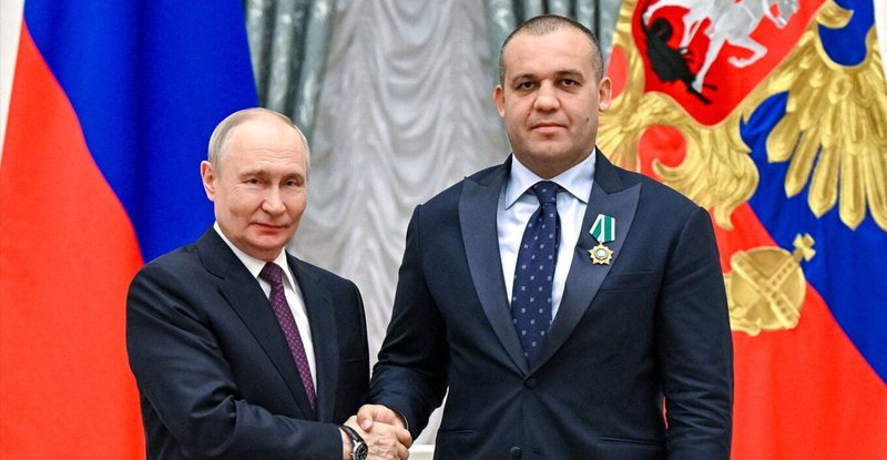 Miliarderi rus financoi dasmën e Trump Jr   Kush është Umar Kremlev dhe lidhjet e tij me Putinin