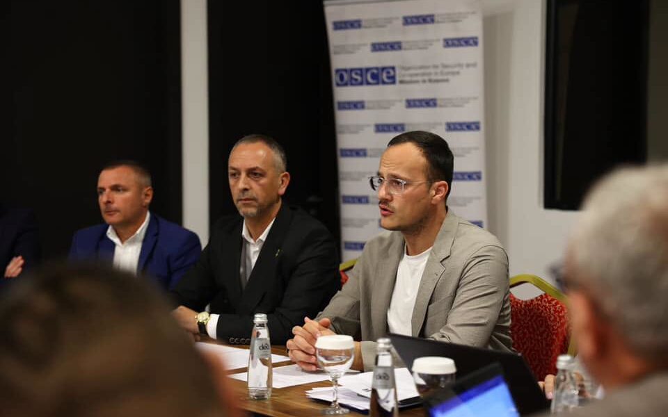 Vrasjet në Gjilan  Alban Hyseni thërret mbledhje urgjente të Këshillit për Siguri