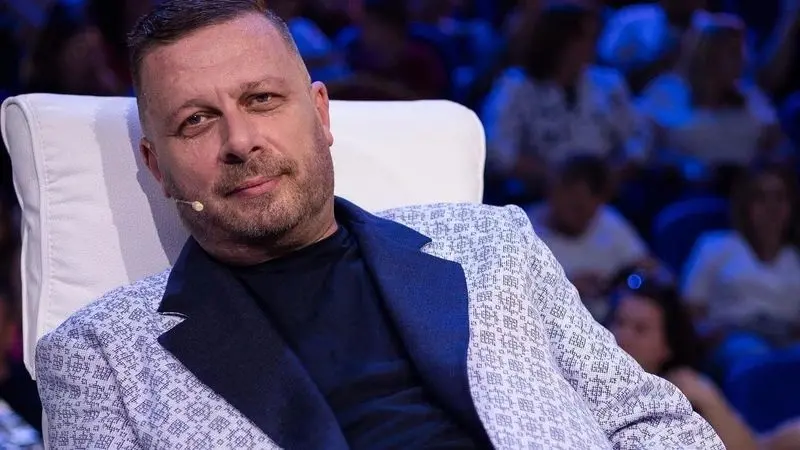 Adrian Hila përballë Policisë  Çfarë po zbulohet nga hetimet mbi videot intime 