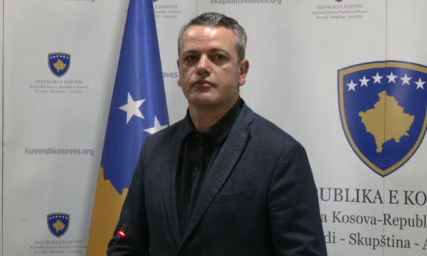 arben-gashi-votuesi-nuk-e-ka-te-lehte-ta-kuptoje-ldk-ne-ndryshuam-qendrim-disa-here-ne-18-muaj