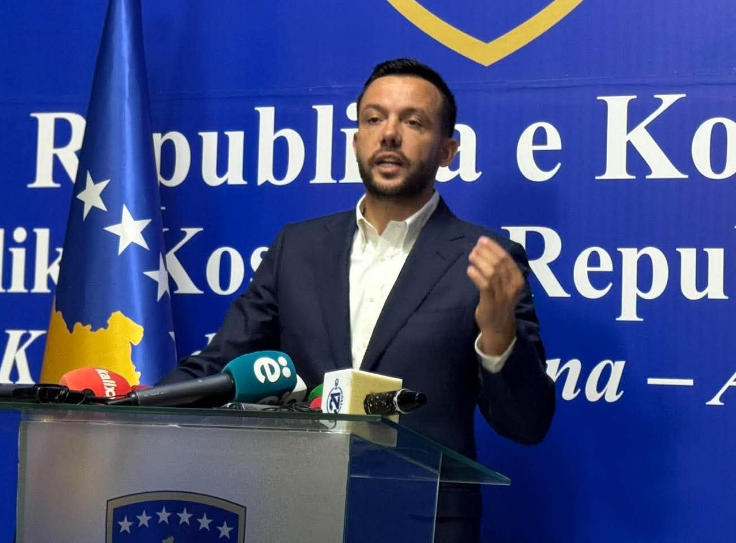 qeveria-e-dergoi-ne-kuvend-ligjin-per-gjykaten-speciale-reagon-arian-tahiri-uck-ja-duhet-te-na-bashkoje