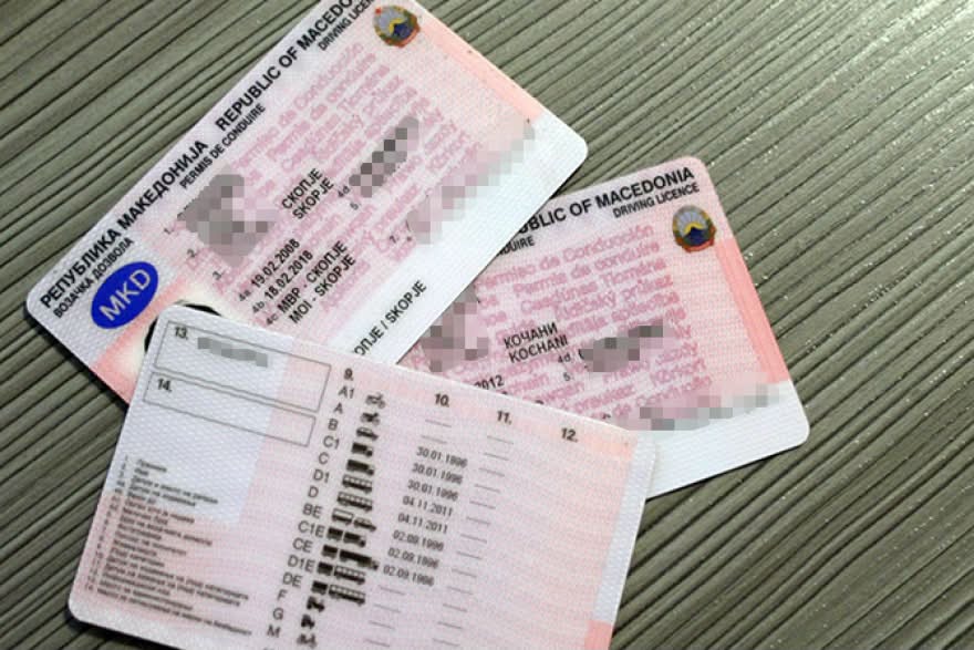Revolucion në dokumentet personale  nga 28 tetori  Letërnjoftimi dhe patentë shoferi kalojnë në telefon 