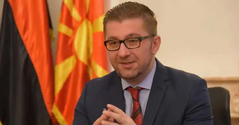 BGNES  Mickoski nuk e di as kur eshtrat e Goce Dellçevit u sollën në Maqedoni