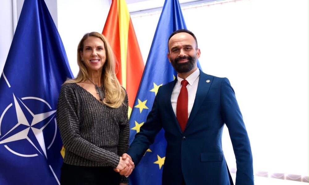 Shasivari takoi ambasadoren amerikane Varnes  në fokus reformat në drejtësi dhe lufta kundër korrupsionit