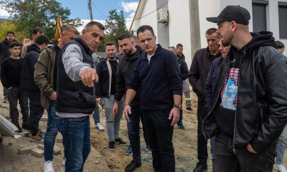 Sejdiu  Vazhdojnë punimet për rikonstruimin e rrugës në Dëbërcë