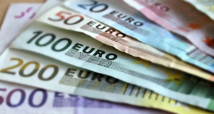 I mori 2 000 euro për dokumente pune jashtë vendit  por nuk ia siguroi   denoncohet 54 vjeçari nga Bogovina
