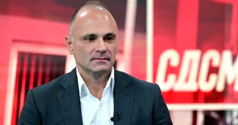 Filipçe  Në buxhet dhe fondin pensional mungojnë nga një miliard euro  qeveria refuzon pagën minimale 600 euro