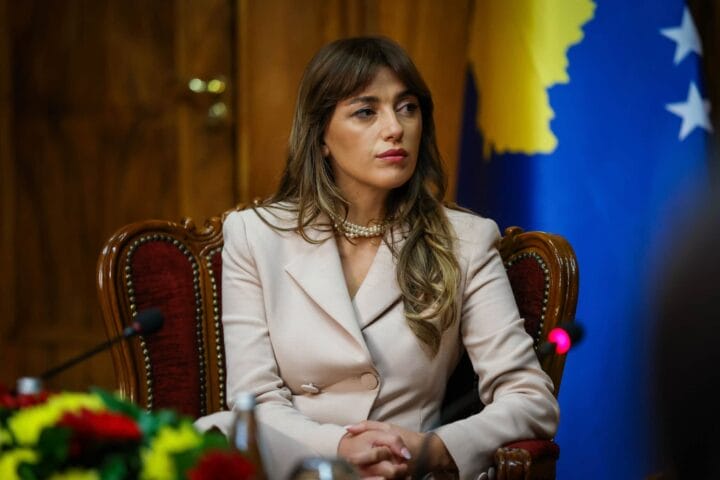 haxhiu-ne-shkup-nuk-presim-ndryshime-ne-qasjen-e-serbise-ndaj-kosoves
