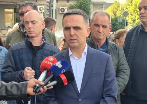 ndryshime-ne-qeveri-kasami-paralajmeron-takim-me-mickoskin-per-postet-drejtuese
