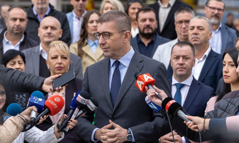 Mickoski  Dy interkonektorët e gazit do të rrisin rëndësinë gjeostrategjike të Maqedonisë së Veriut
