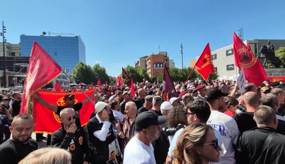  Liria ka emër  do të mbledhë 500 mijë firma  Veteranët e UÇK  Duam të sensibilizojmë ndërkombëtarët