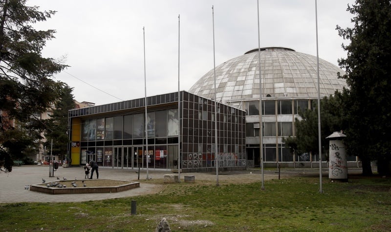  Universalja  s do të marrë emrin e Vlado Janevskit  propozimi rrëzohet në Këshillin e Shkupit